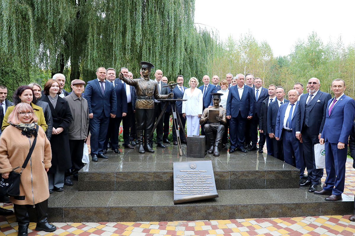 100-лет землеустроительному факультету БГСХА 100-лет землеустроительному факультету БГСХА